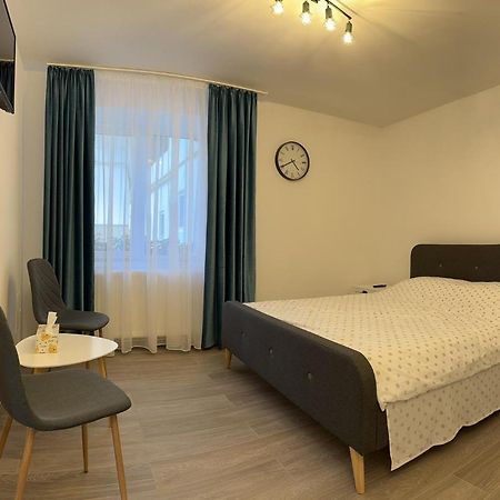 Easy Living Apartments - Old Town 브라쇼브 외부 사진